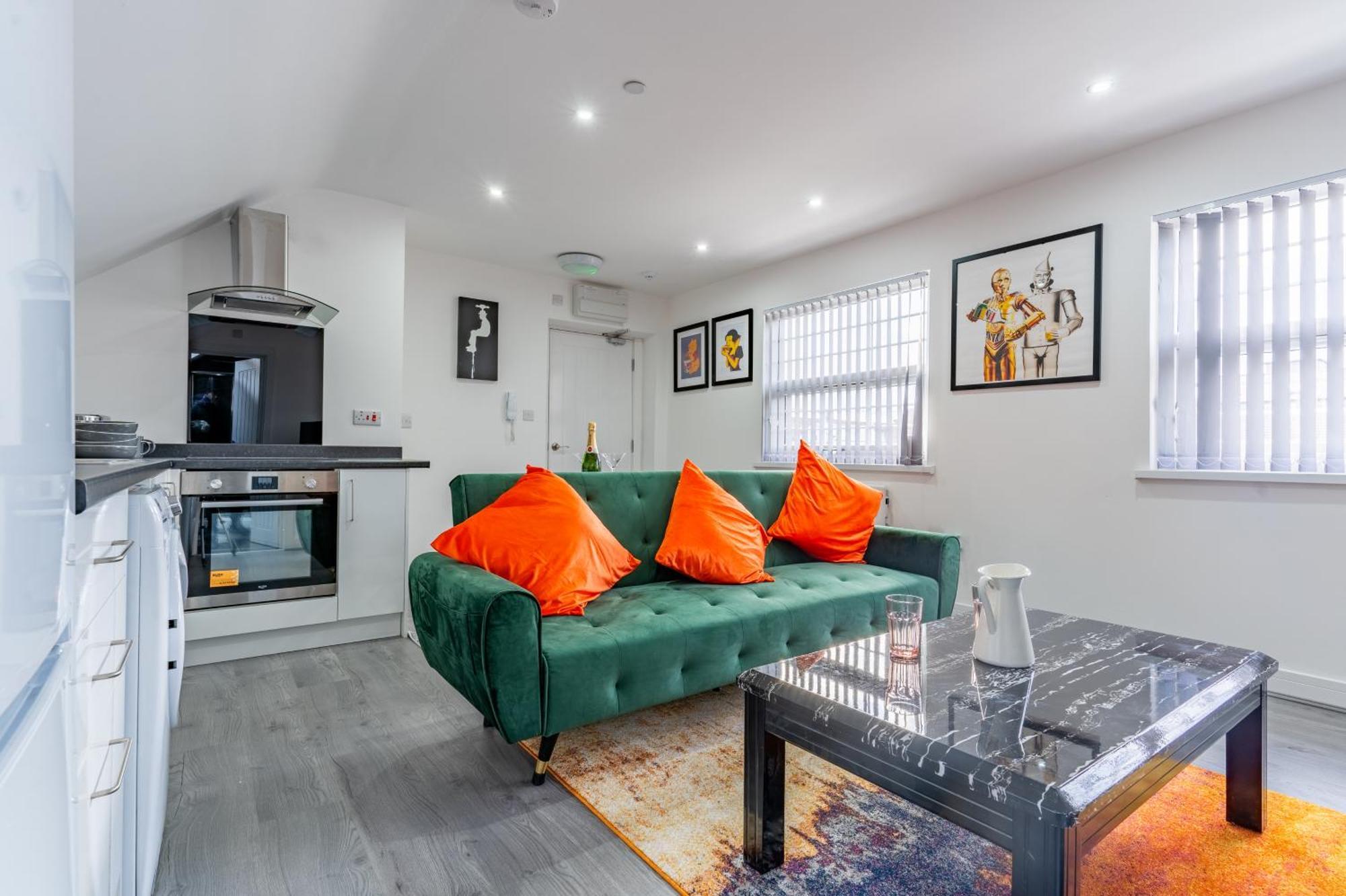 Cool Top Floor Apartment Very Near Birmingham Centre Dış mekan fotoğraf